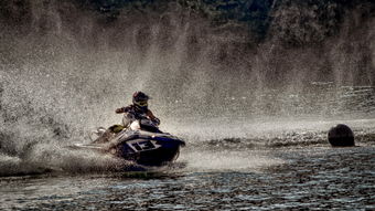 米兰体育官网首页-世界摩托艇锦标赛大连站吸引众多关注，2021年摩托艇大赛